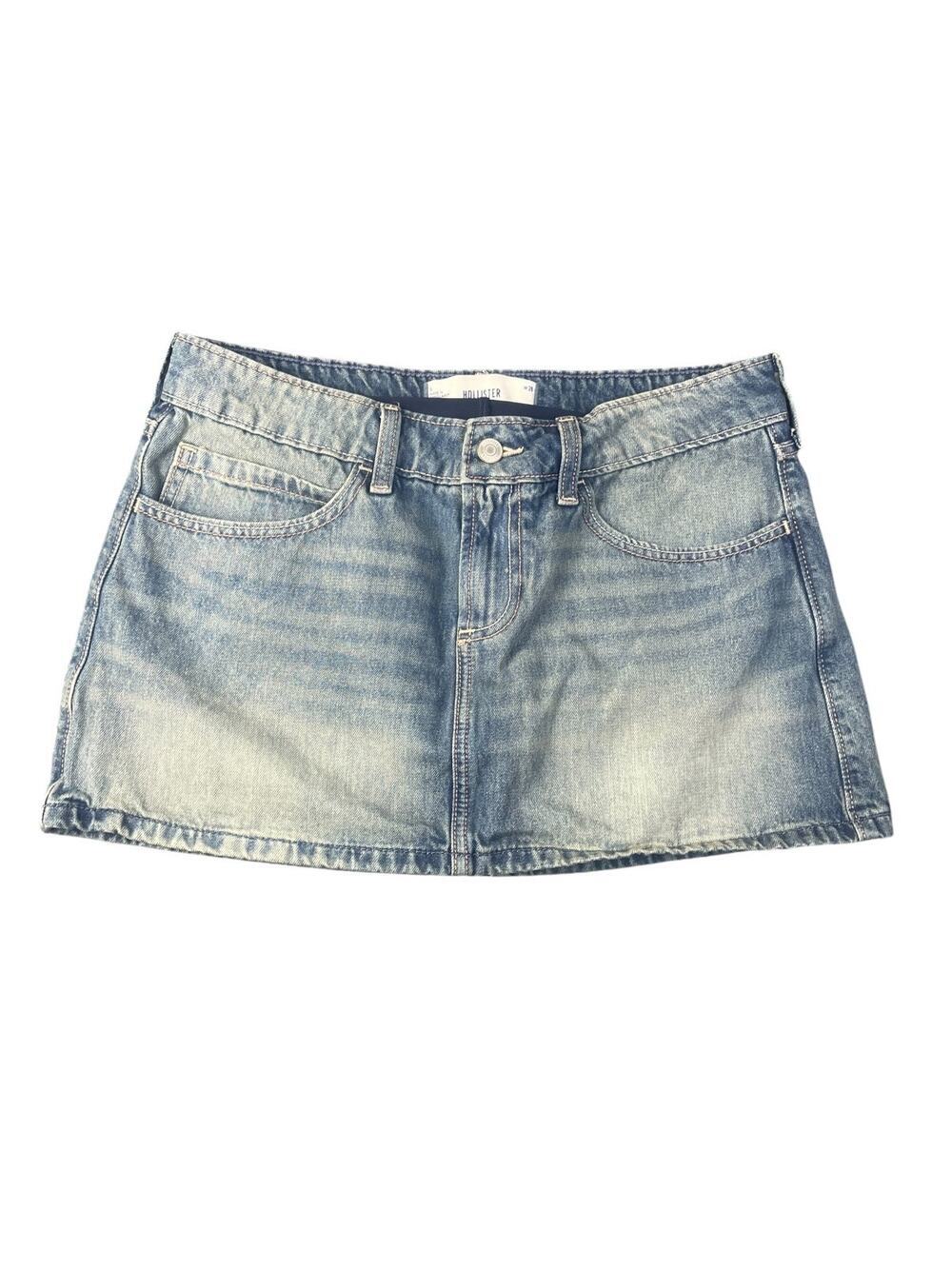 Hollister Women’s Low Rise Denim Mini Skort Size 6 Waist 28